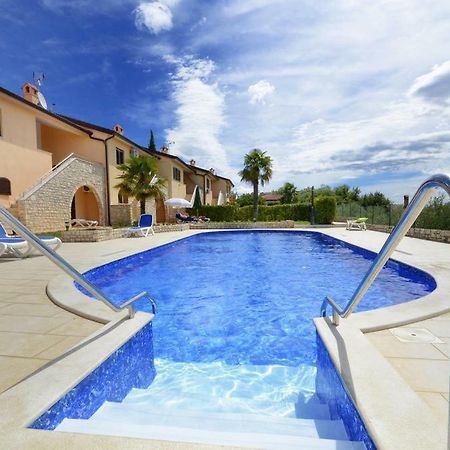 Holiday Home Marina Kastelir Exterior photo